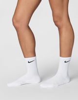 Nike Unisex Everyday Cushioned Crew Crew-trainingssocken (3 Paar)